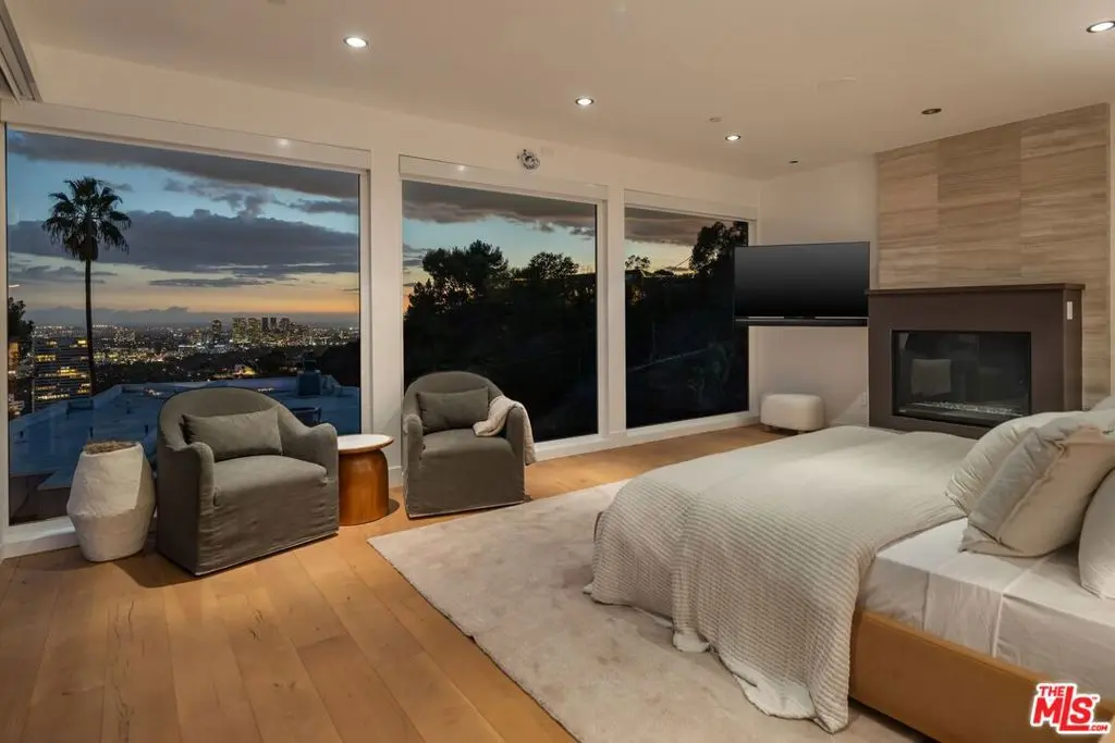 9312 Warbler Way, West Hollywood, CA — listing photo 1