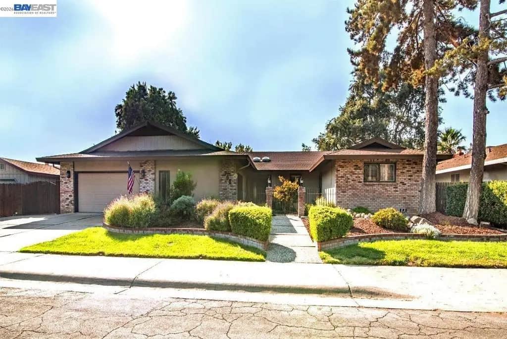 908 Greenwood, Woodland, CA — listing photo 1