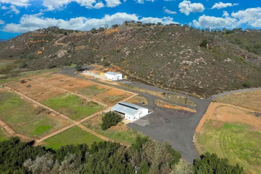 25928 E Old Juian Highway, Ramona, CA — listing photo 1