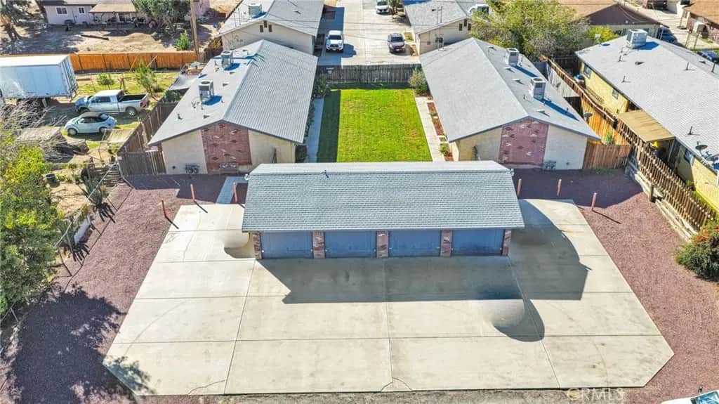 14065 Spruce, Hesperia, CA — listing photo 1