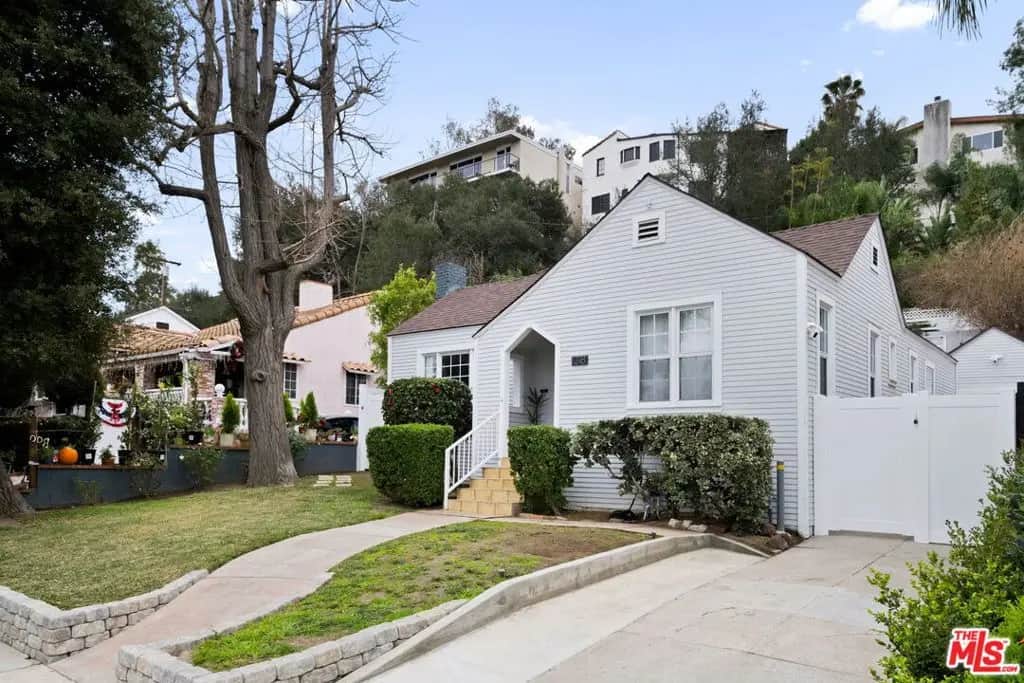 1318 E Acacia Avenue, Glendale, CA — listing photo 1