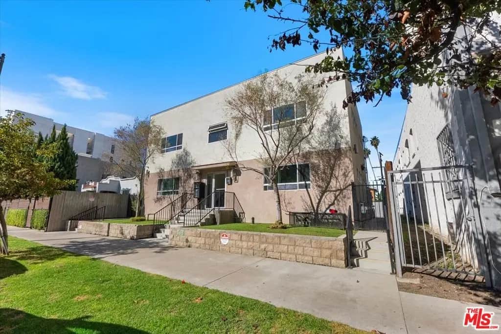 127 N Reno 7, Los Angeles, CA — listing photo 1