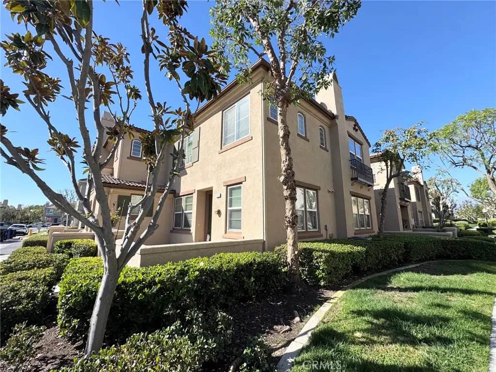 6968 Vining, Chino, CA — listing photo 1
