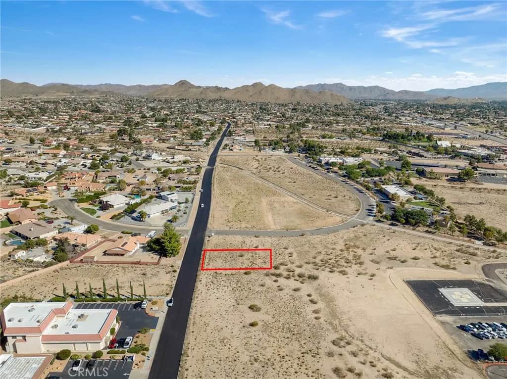 0 Siskiyou Road, Apple Valley, CA — listing photo 1