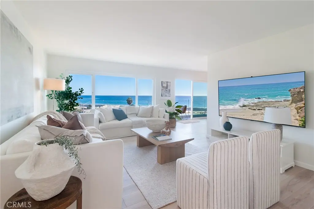 251 Lower Cliff Drive 8, Laguna Beach, CA — listing photo 1