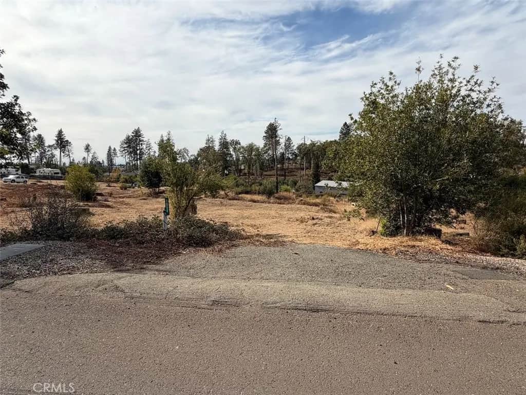 1050 Pearson, Paradise, CA — listing photo 1