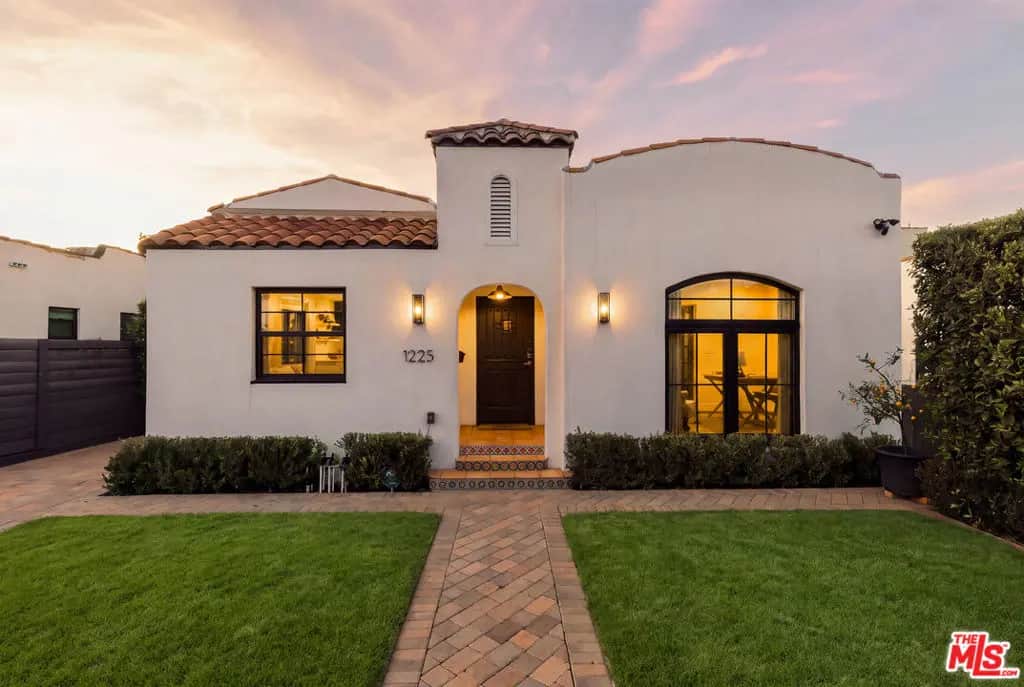 1225 S Cloverdale Avenue, Los Angeles, CA — listing photo 1