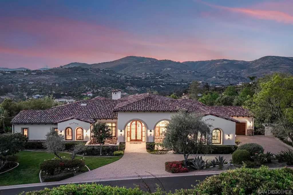 7640 Top O The Morning Way, San Diego, CA — listing photo 1