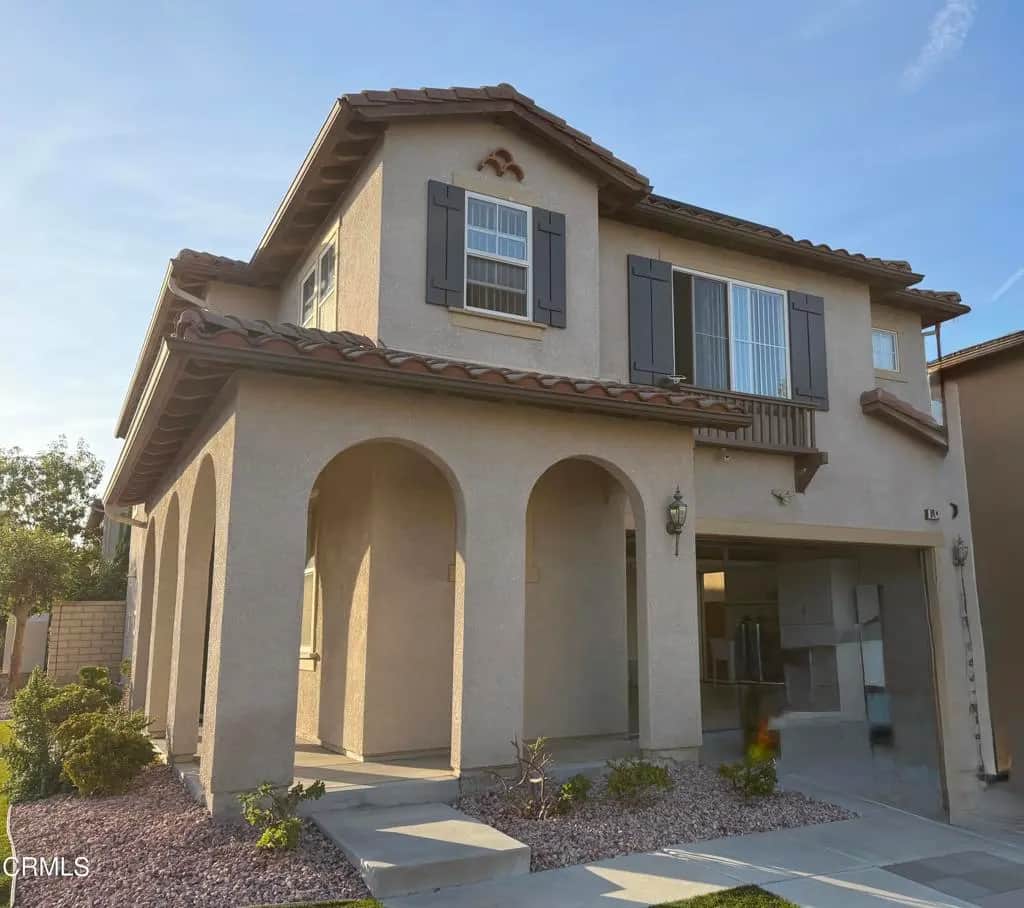 815 Dicha Drive, Oxnard, CA — listing photo 1