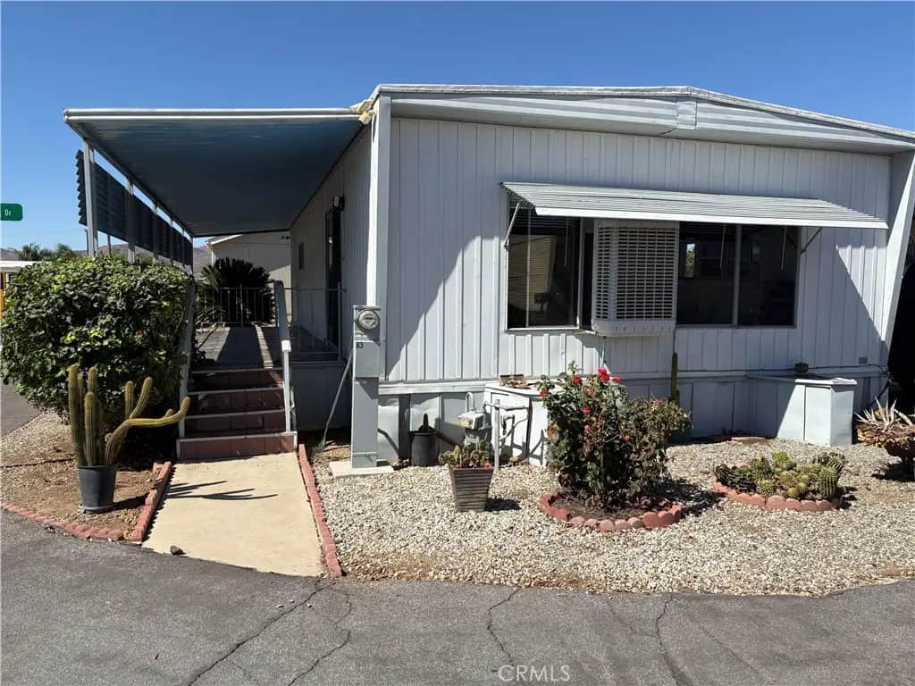 27150 Shadel Road 83, Menifee, CA — listing photo 1
