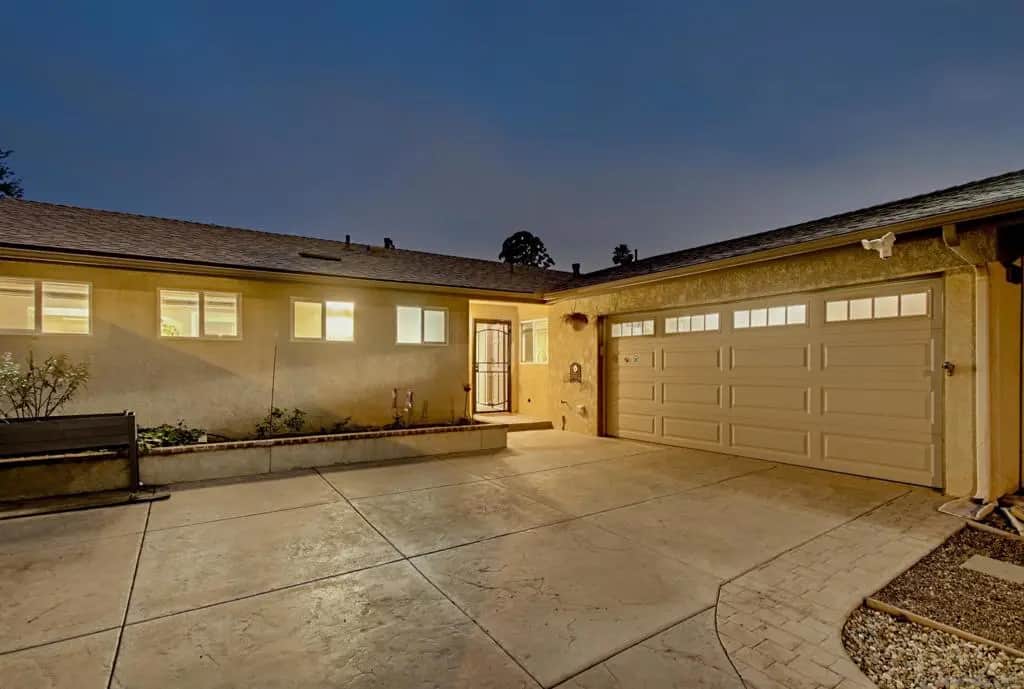 8444 Midland, La Mesa, CA — listing photo 1