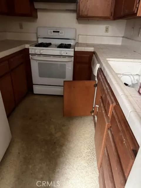 5145 Tortuga 108, Huntington Beach, CA — listing photo 1