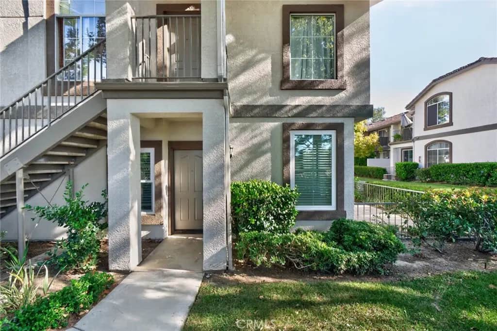 281 Chaumont, Lake Forest, CA — listing photo 1