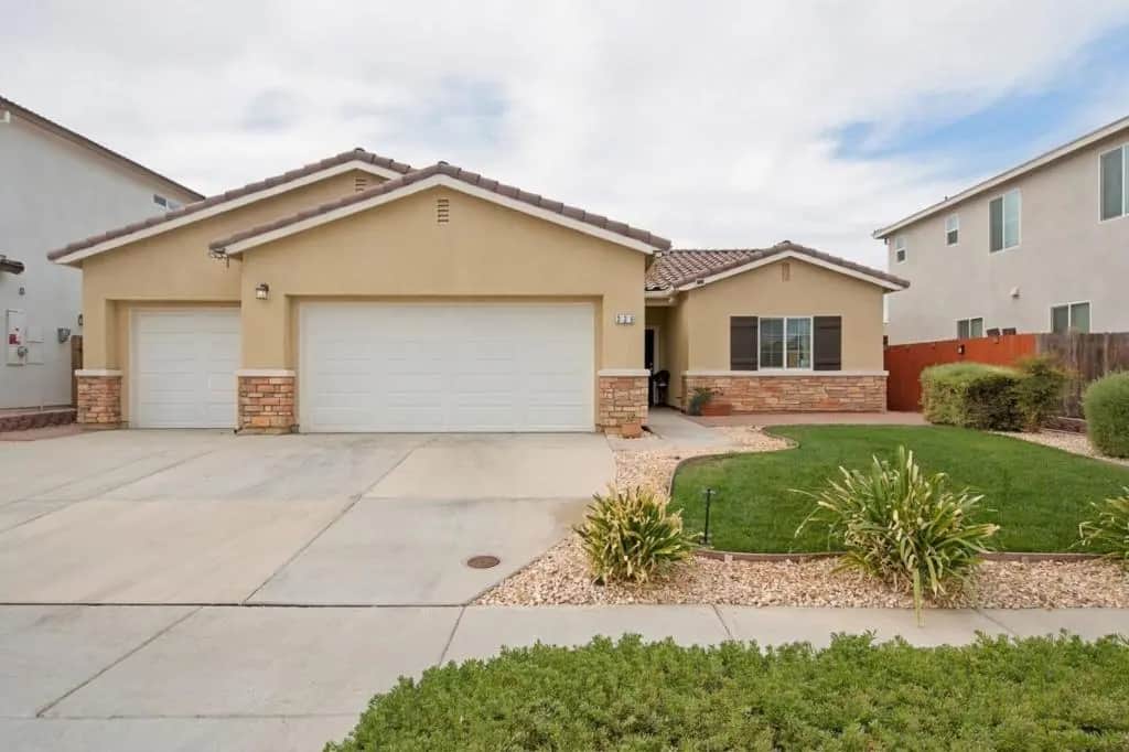 339 Lolly Way, Los Banos, CA — listing photo 1