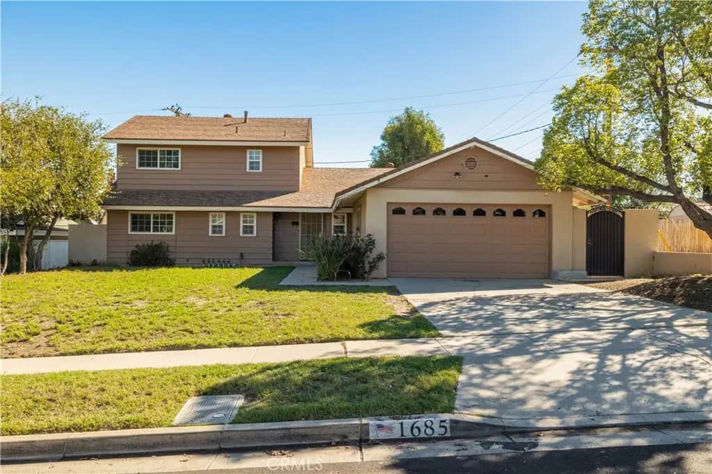 1685 S Belle, Corona, CA — listing photo 1