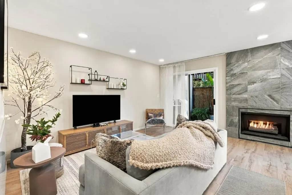 610 Gilbert Avenue 19, Menlo Park, CA — listing photo 1