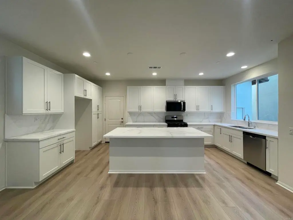 1494 Pershing Road, Chula Vista, CA — listing photo 1
