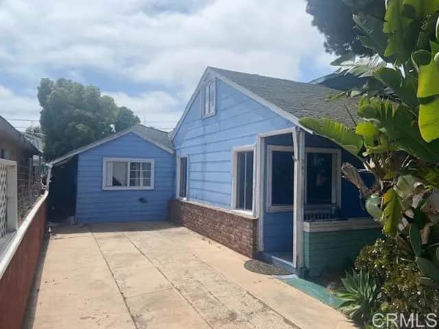 341 Brooks Street, Oceanside, CA — listing photo 1