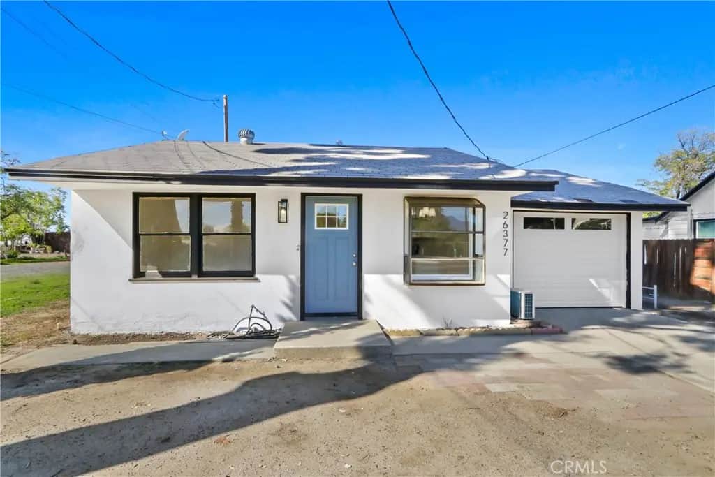 26377 Girard, Hemet, CA — listing photo 1