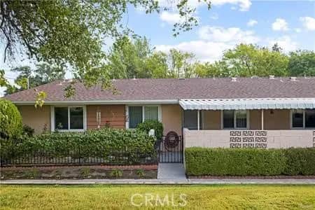 19140 Avenue Of The Oaks, Newhall, CA — listing photo 1