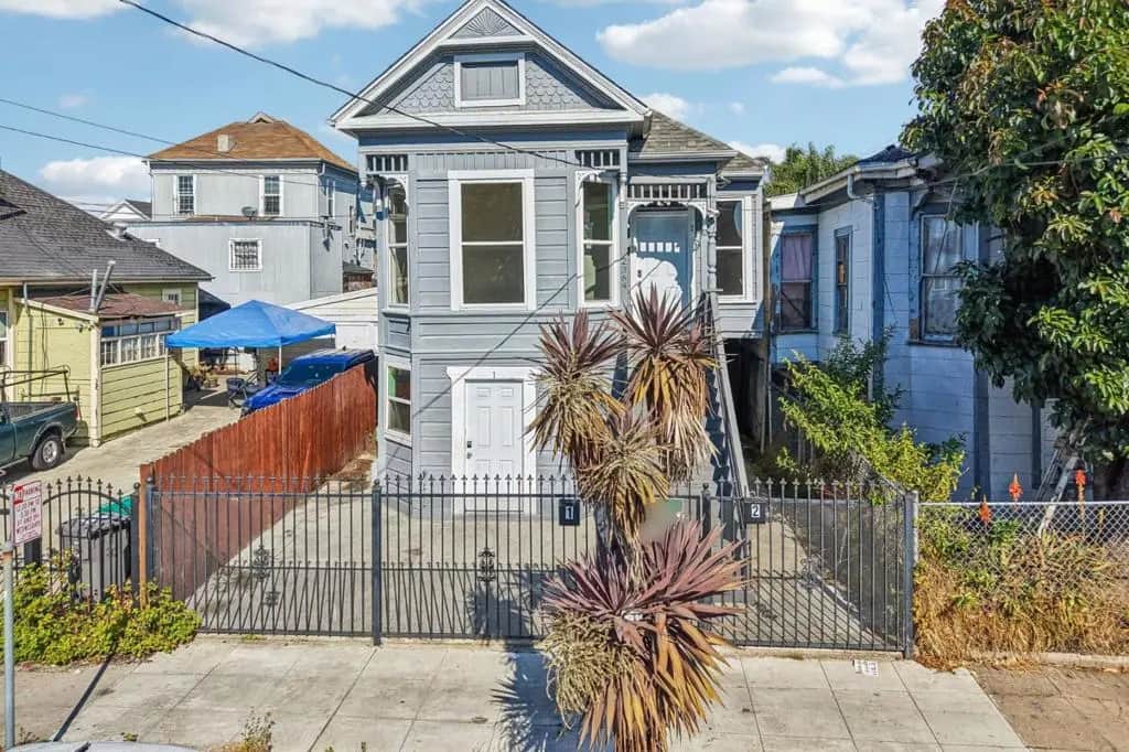 2364 E 16th Street, Oakland, CA — listing photo 1
