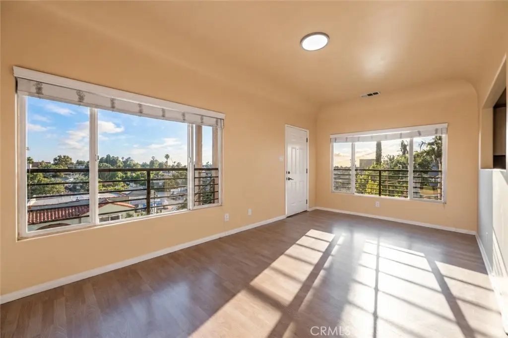 1339 Laveta Ter, Los Angeles, CA — listing photo 1