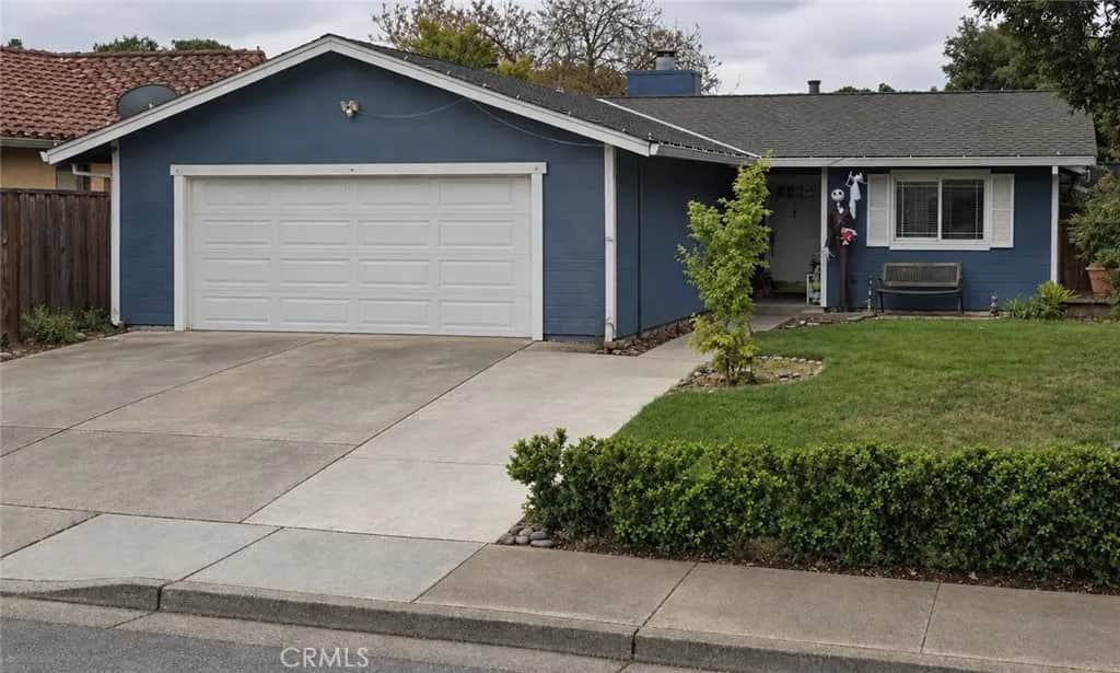 1379 Meridian, Hollister, CA — listing photo 1