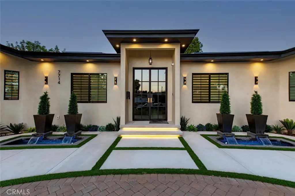 7714 Lasaine Avenue, Northridge, CA — listing photo 1