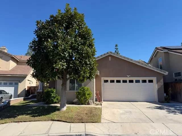 985 Toucan, Corona, CA — listing photo 1