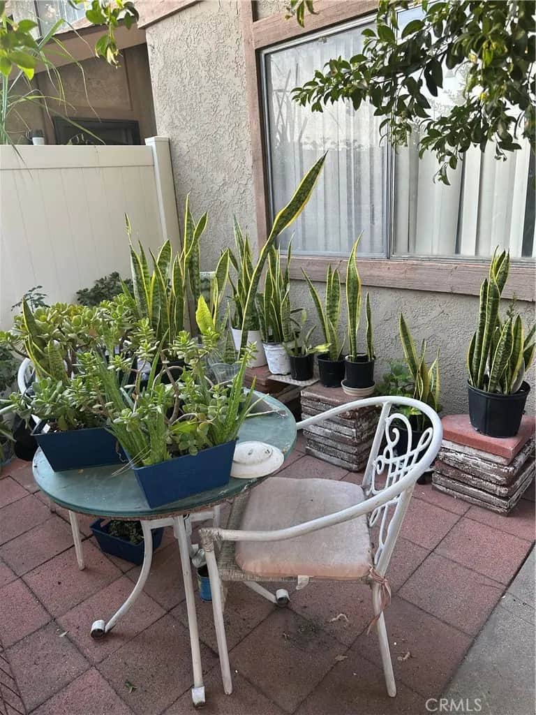 2447 Huntington, Duarte, CA — listing photo 1