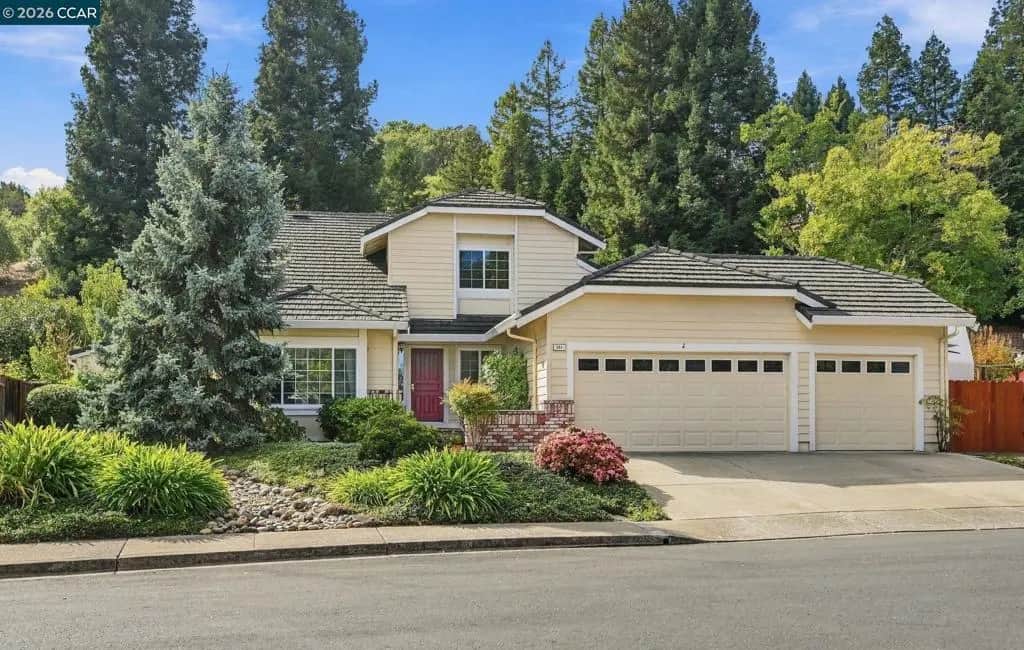 311 Meadowood Ct, Pleasant Hill, CA — listing photo 1