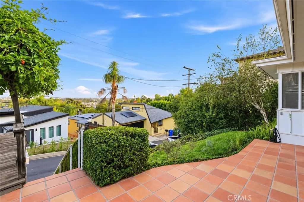 11342 Brill Drive, Studio City, CA — listing photo 1
