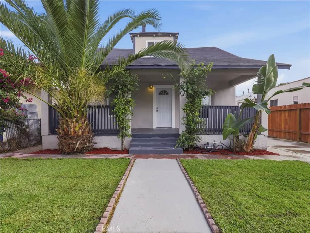 224 E 98th Street, Los Angeles, CA — listing photo 1