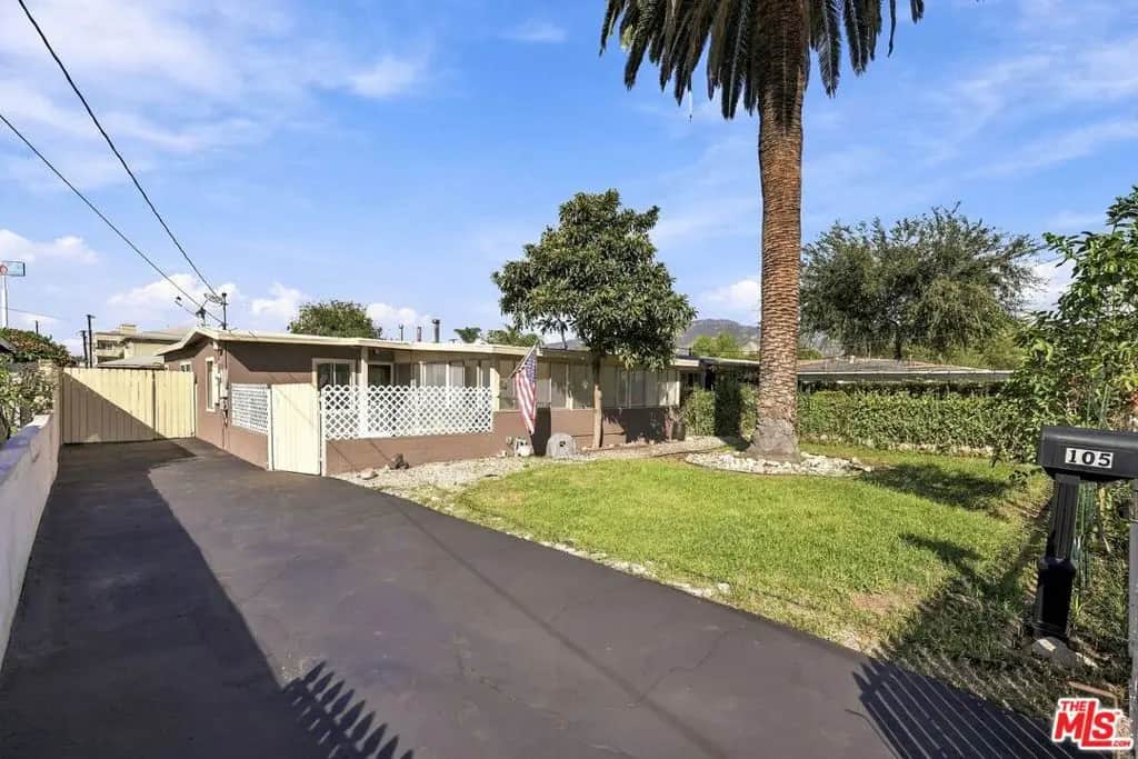 105 N Dalton Avenue, Azusa, CA — listing photo 1
