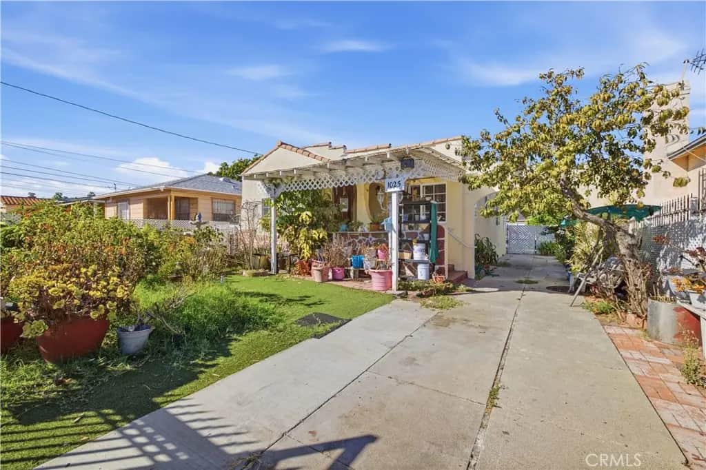 1025 W 109th Pl, Los Angeles, CA — listing photo 1