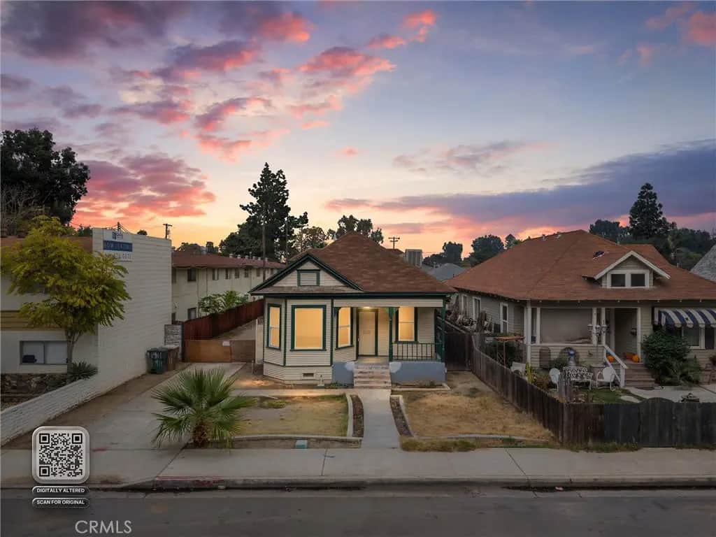 1911 California Avenue, Bakersfield, CA — listing photo 1