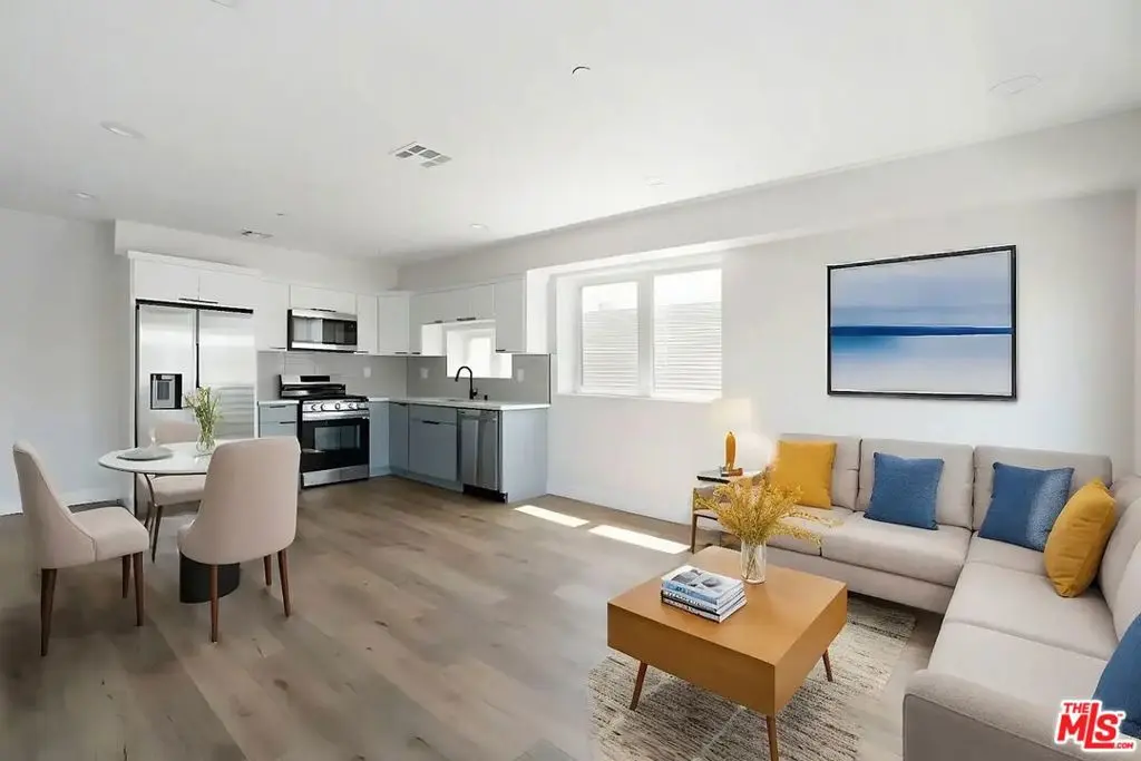 1726 Menlo Avenue C, Los Angeles, CA — listing photo 1