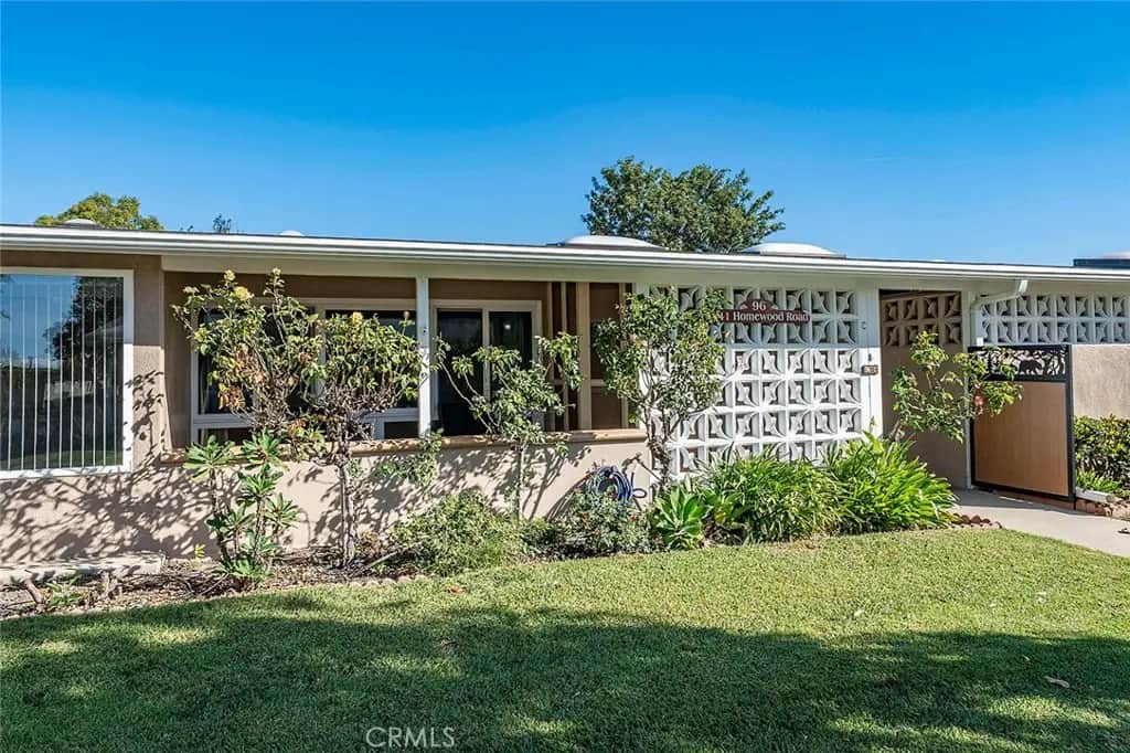 1441 Homewood Road M5-96C, Seal Beach, CA — listing photo 1