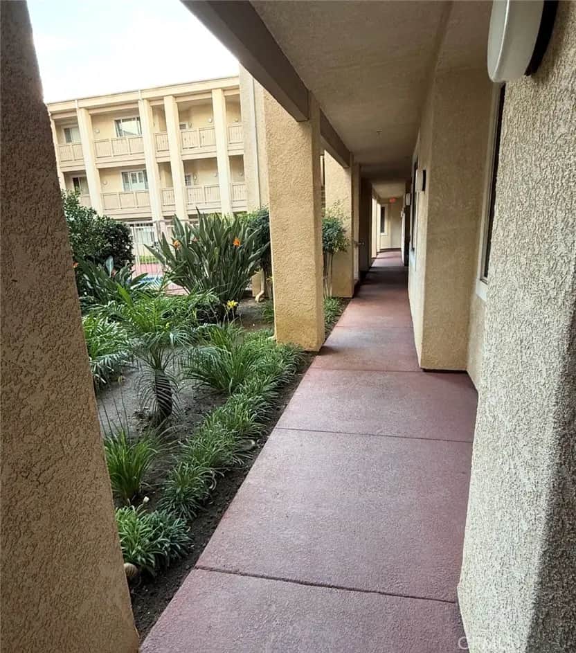130 S Barranca, West Covina, CA — listing photo 1