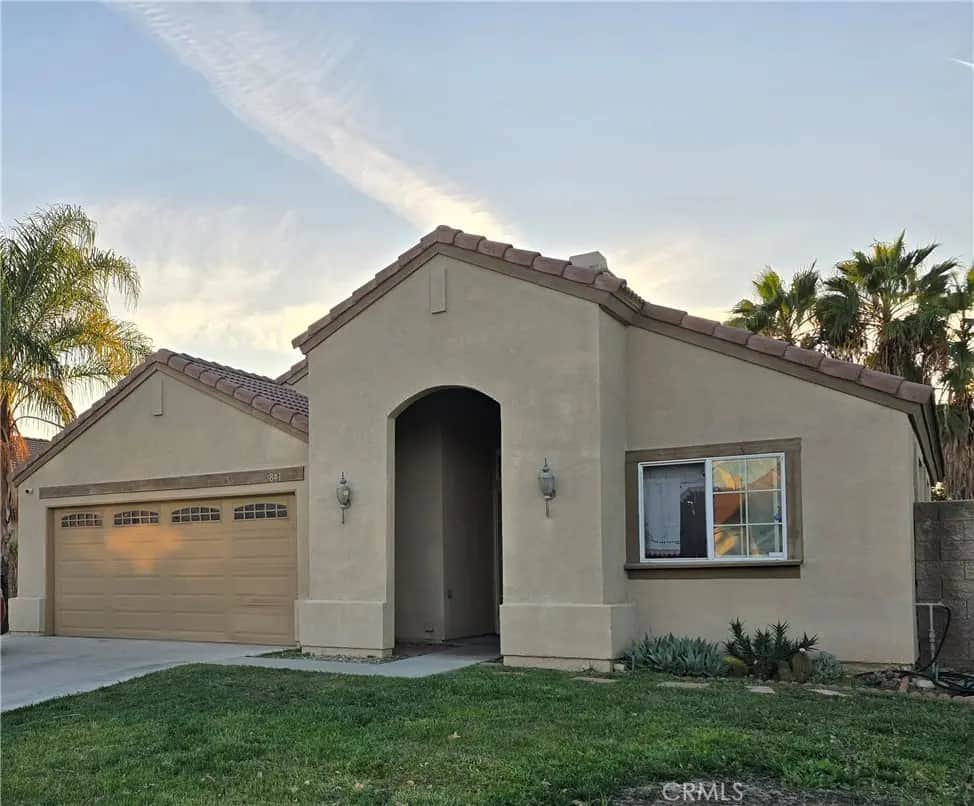 841 Empressa Court, Hemet, CA — listing photo 1