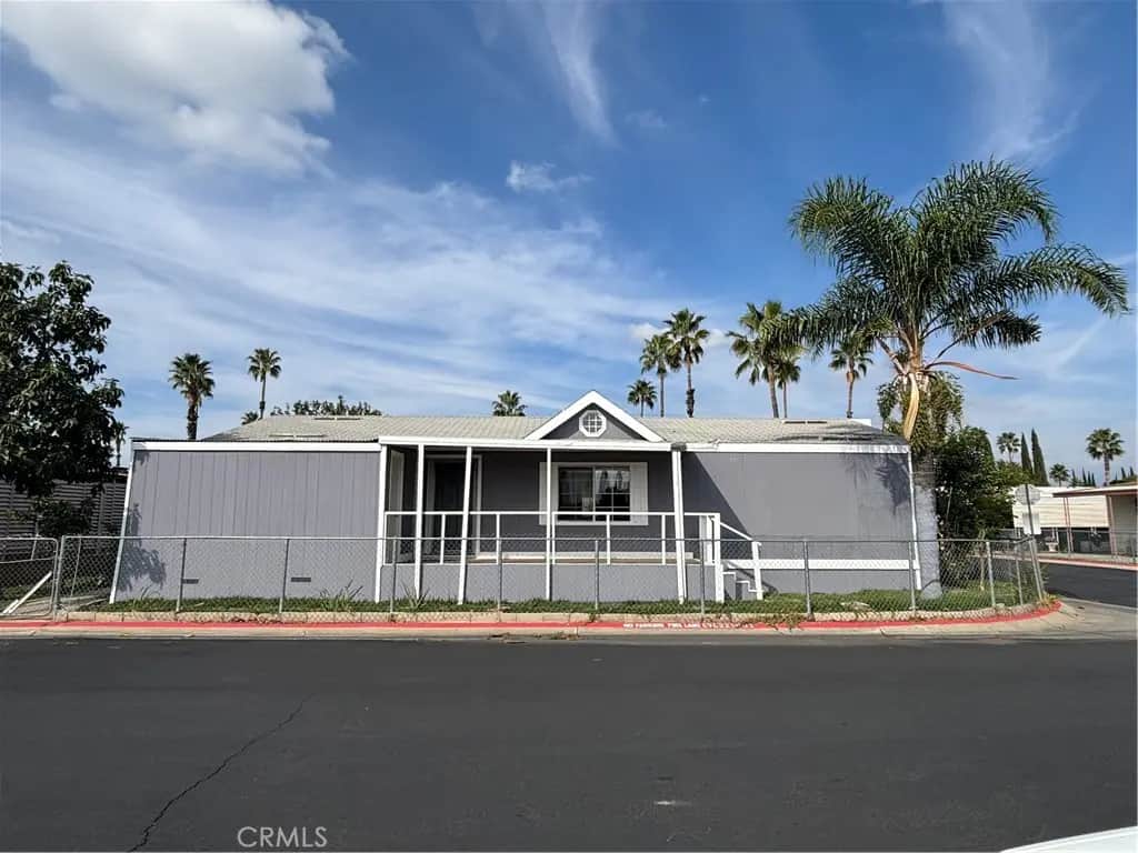 1025 Riverside 1, Rialto, CA — listing photo 1