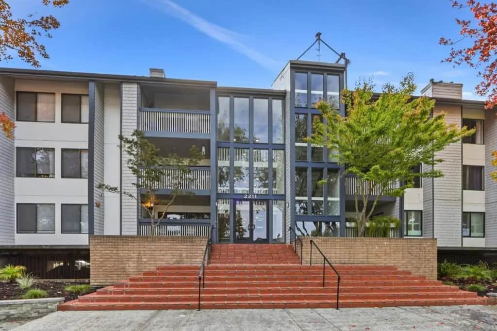 2211 Latham Street 108, Mountain View, CA — listing photo 1