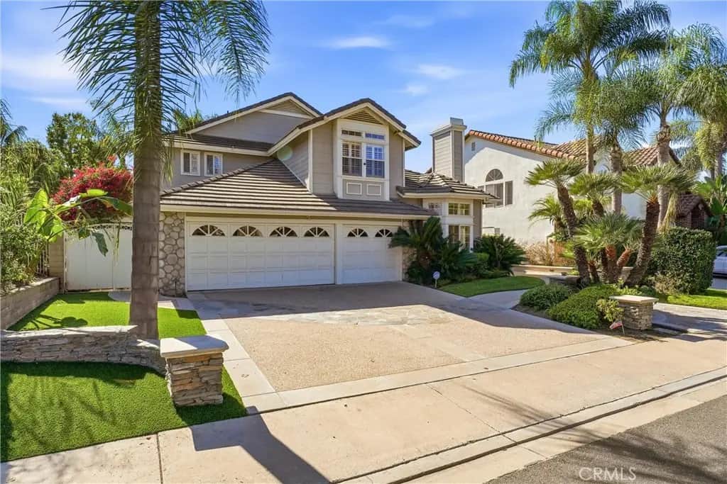 26841 Devonshire Road, Laguna Hills, CA — listing photo 1