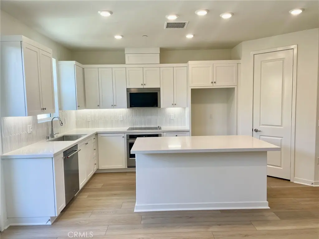 507 Solvang Road, Ventura, CA — listing photo 1