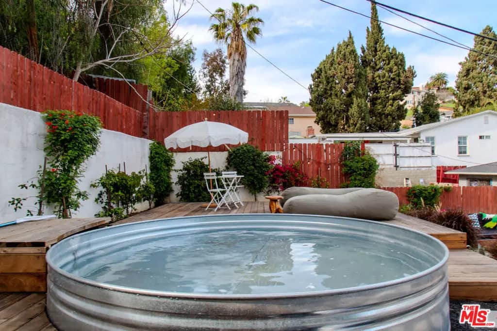 1975 Barnett Way, Los Angeles, CA — listing photo 1