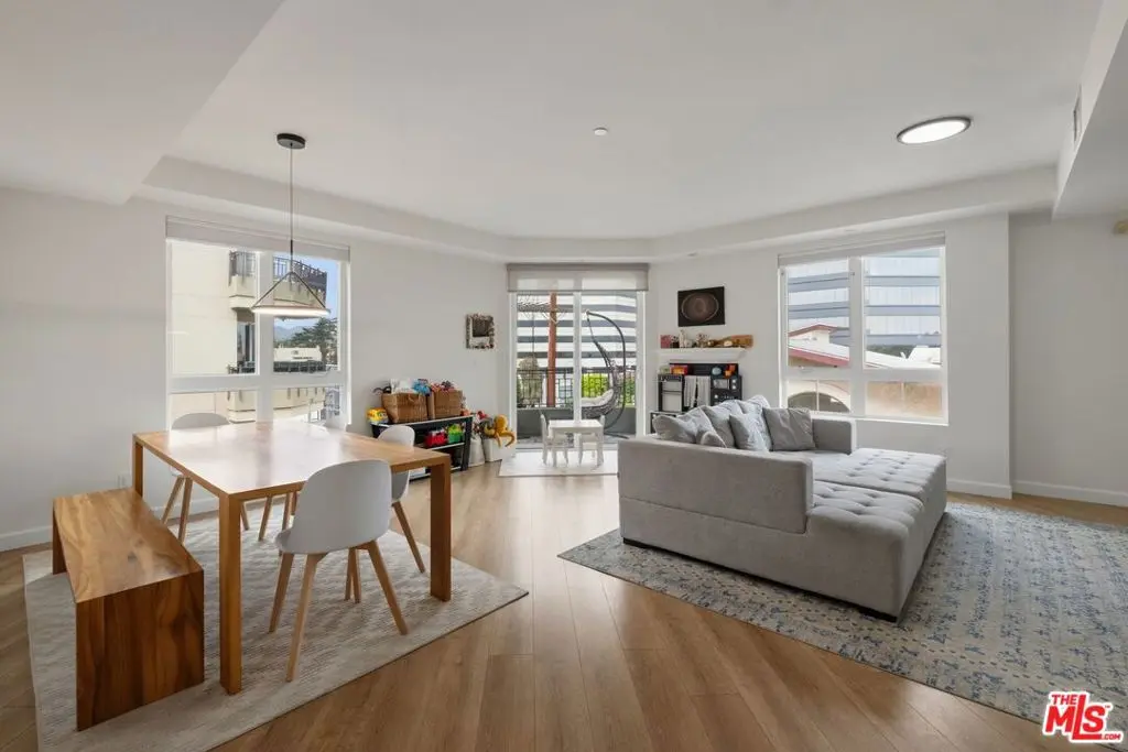 12222 Wilshire Boulevard 501, Los Angeles, CA — listing photo 1