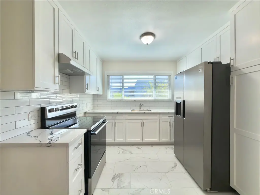 6259 Coldwater Canyon Avenue 8, Valley Glen, CA — listing photo 1