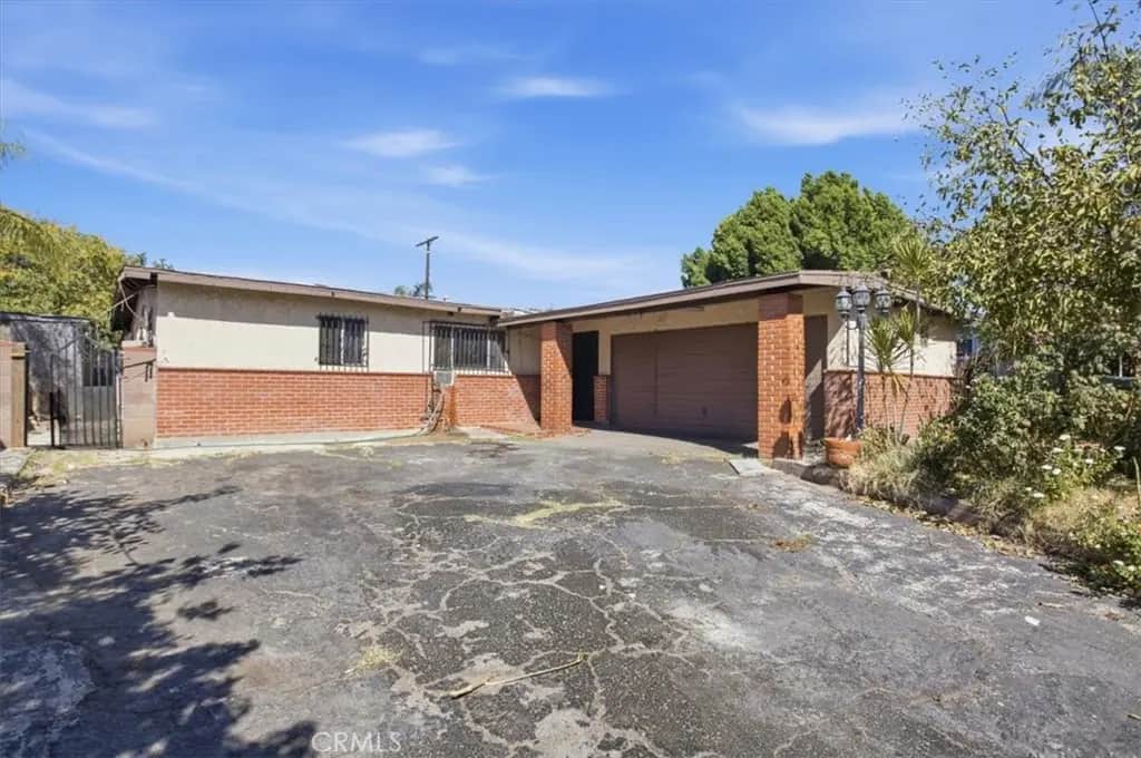 13863 Eustace Street, Pacoima, CA — listing photo 1