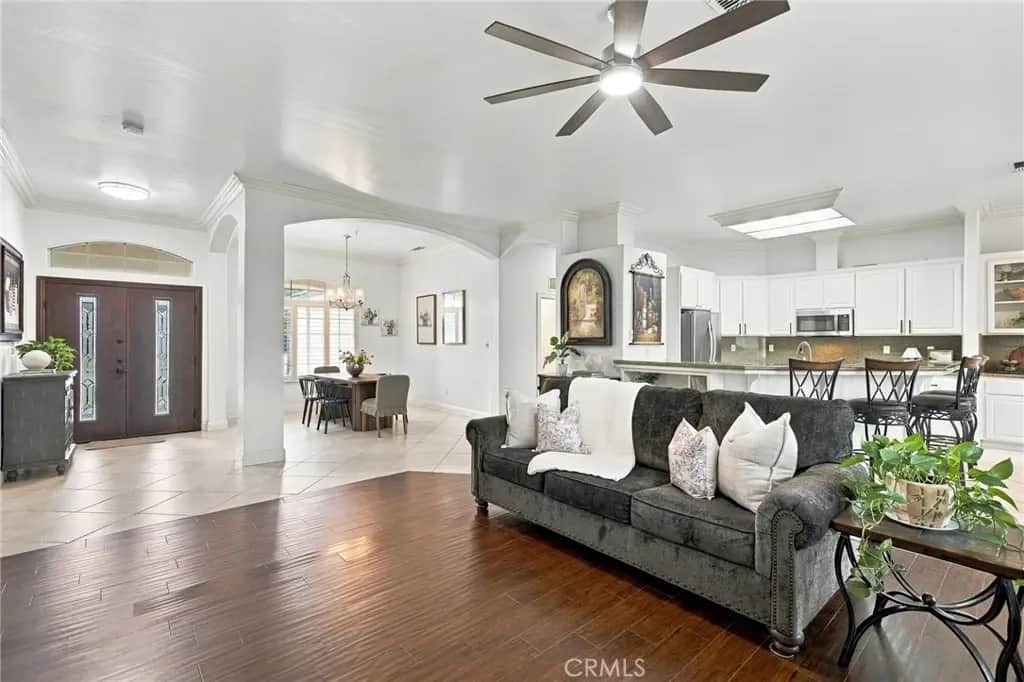 9310 Cripple Creek Avenue, Bakersfield, CA — listing photo 1