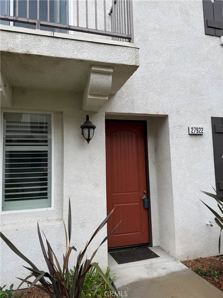 27922 Avalon Drive, Canyon Country, CA — listing photo 1